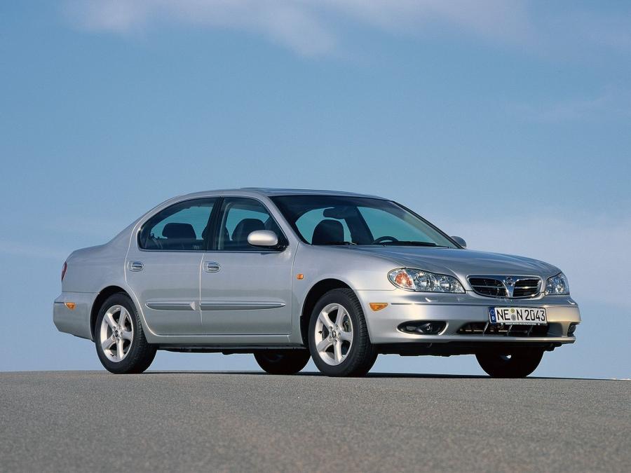  Nissan Maxima QX 2000 года  (фото 8 из 29)